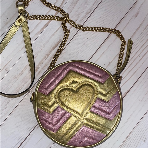 Gucci Pink and Gold Crossbody Bag - Picture 3 of 9